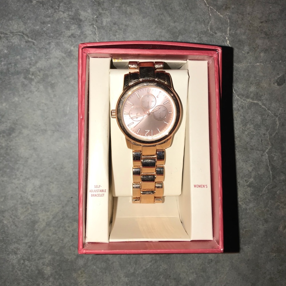 women’s rose gold watch